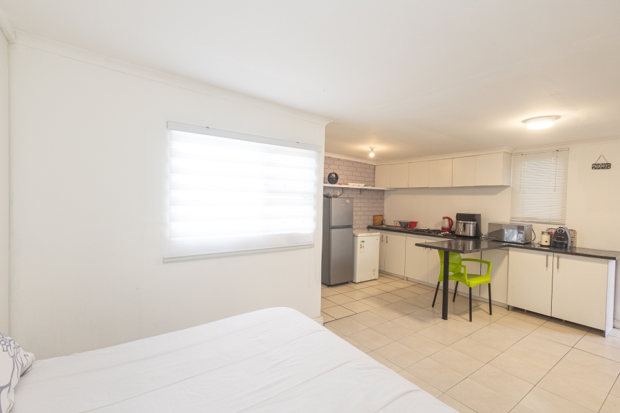 2 Bedroom Property for Sale in Ruyterwacht Western Cape